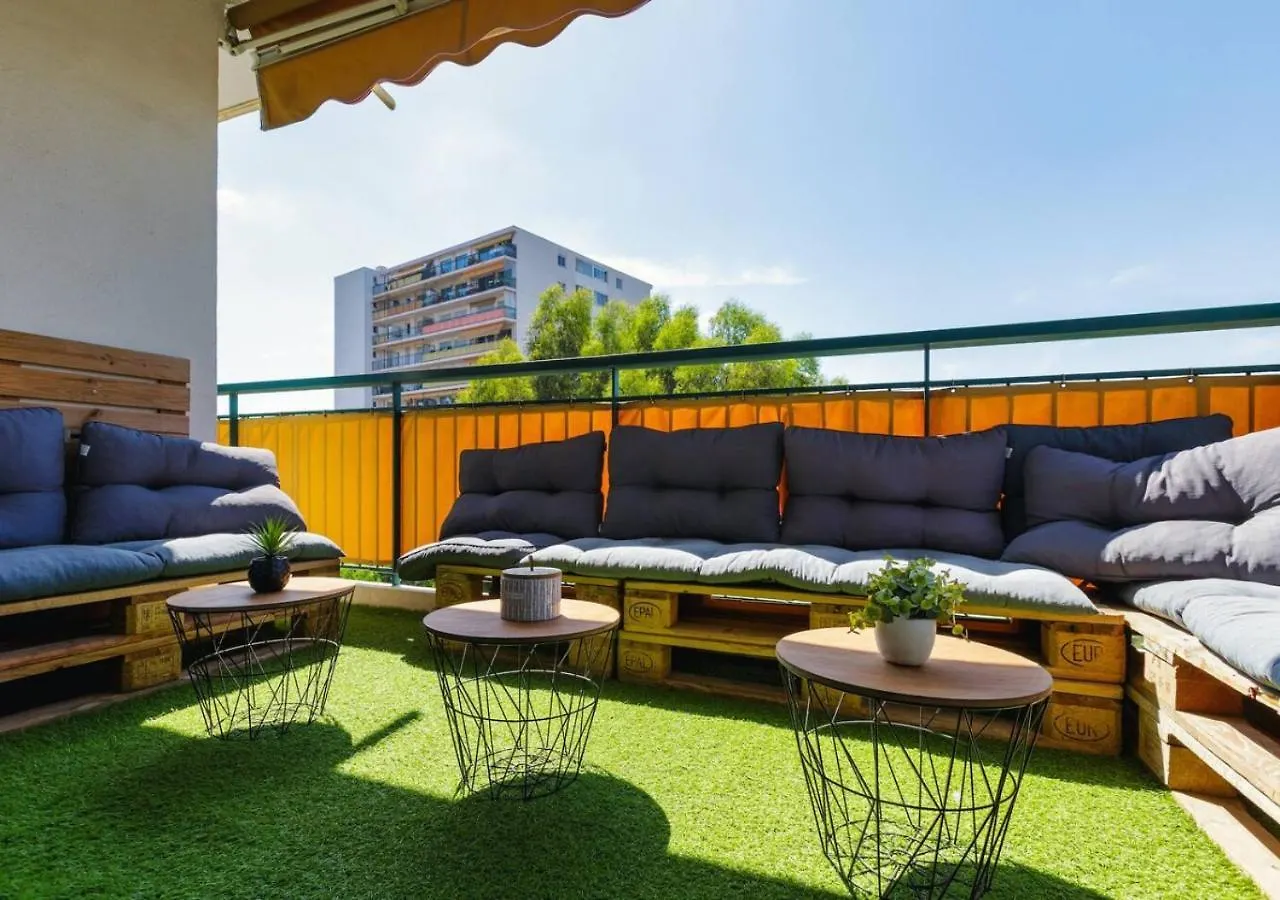 Apartment Appart 2 Ch Vue Mer & Montagne, Terrasse, Parking Antibes